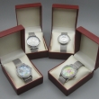 4 metalen horloges in doosjes