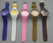 5 horloges in kleur